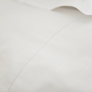 Housse de couette en percale de coton blanc 80 fils jour poinçon