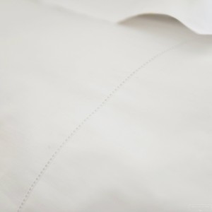 White percale comforter cover 200 TC embroidery awl