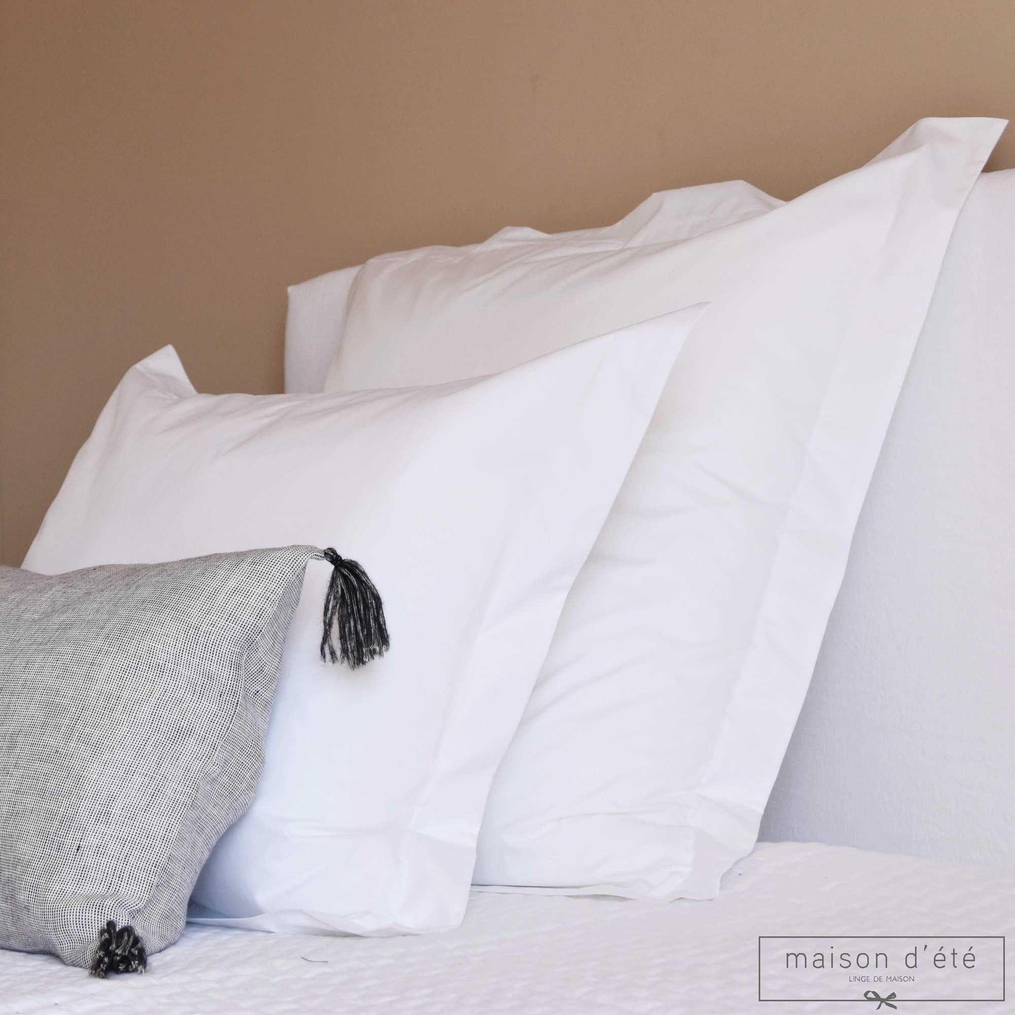 Taie d'oreiller en percale de coton Supima blanc 200 fils/cm