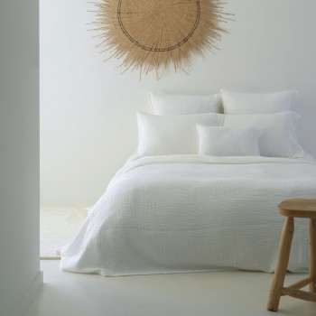 MARSEILLE BEDCOVER IN WHITE COTTON GAUZE
