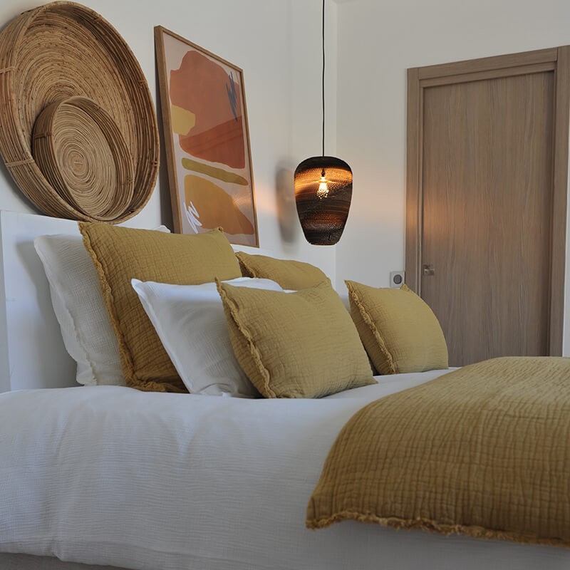 Coussin Tino en coton et lin Curry