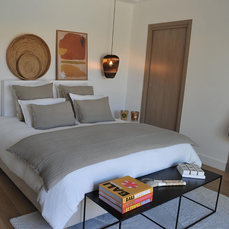 Tino Cappuccino Embossed Linen and Cotton Duvet, 85x200 cm Tino Cappuccino Embossed Linen and Cotton Duvet, 85x200 cm