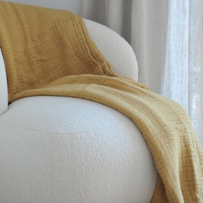Cotton and linen waffled throw